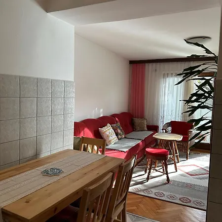 Yasmin - Your Window To *