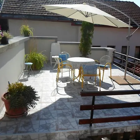 Apartment Yasmin *