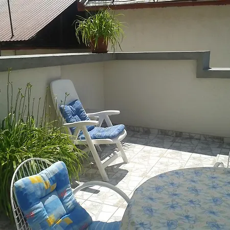 Apartment Yasmin